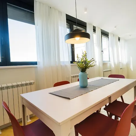 Victor Nest Double شقة بلغراد